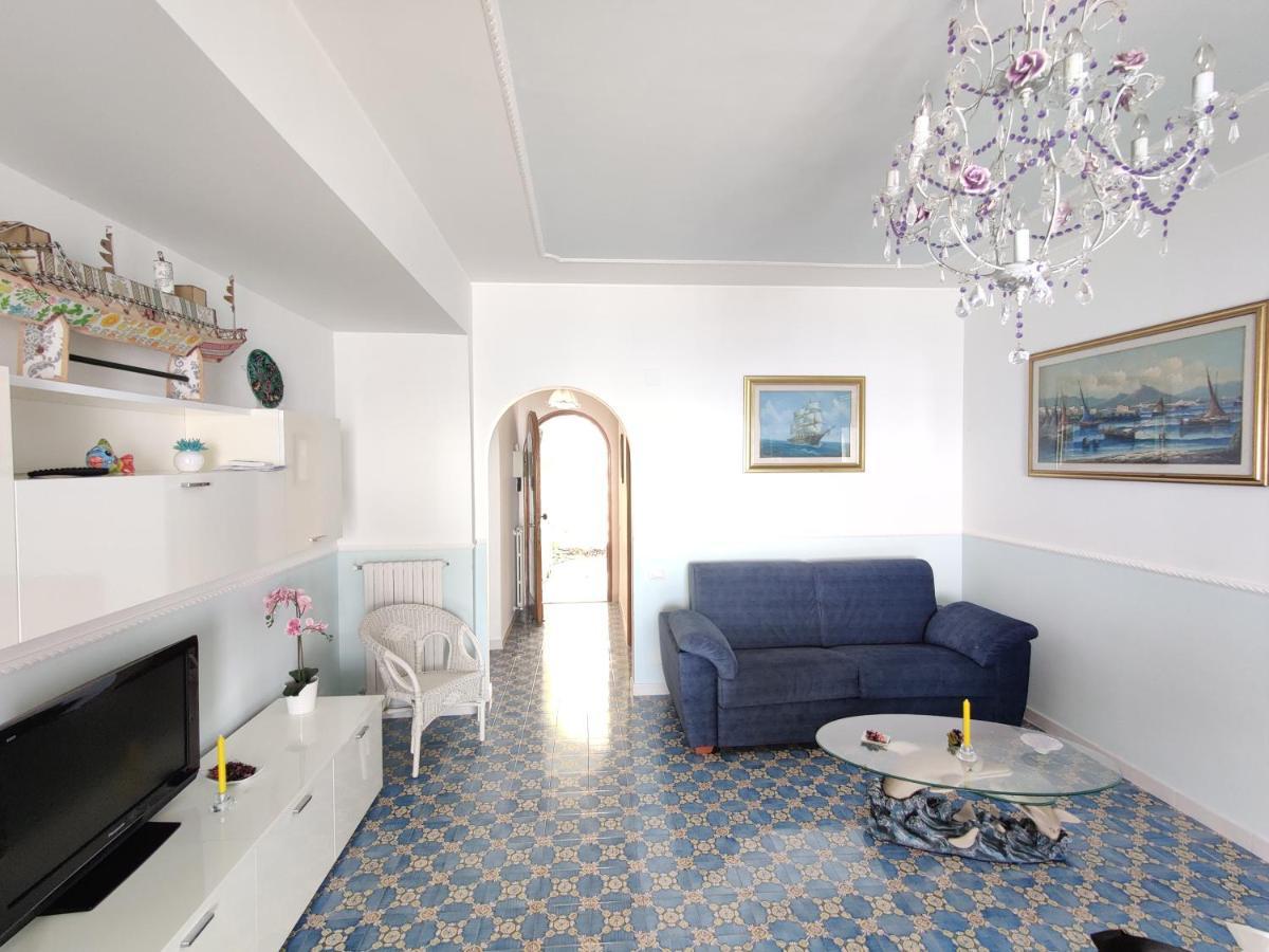 Casa La Scogliera Apartment Praiano Bagian luar foto